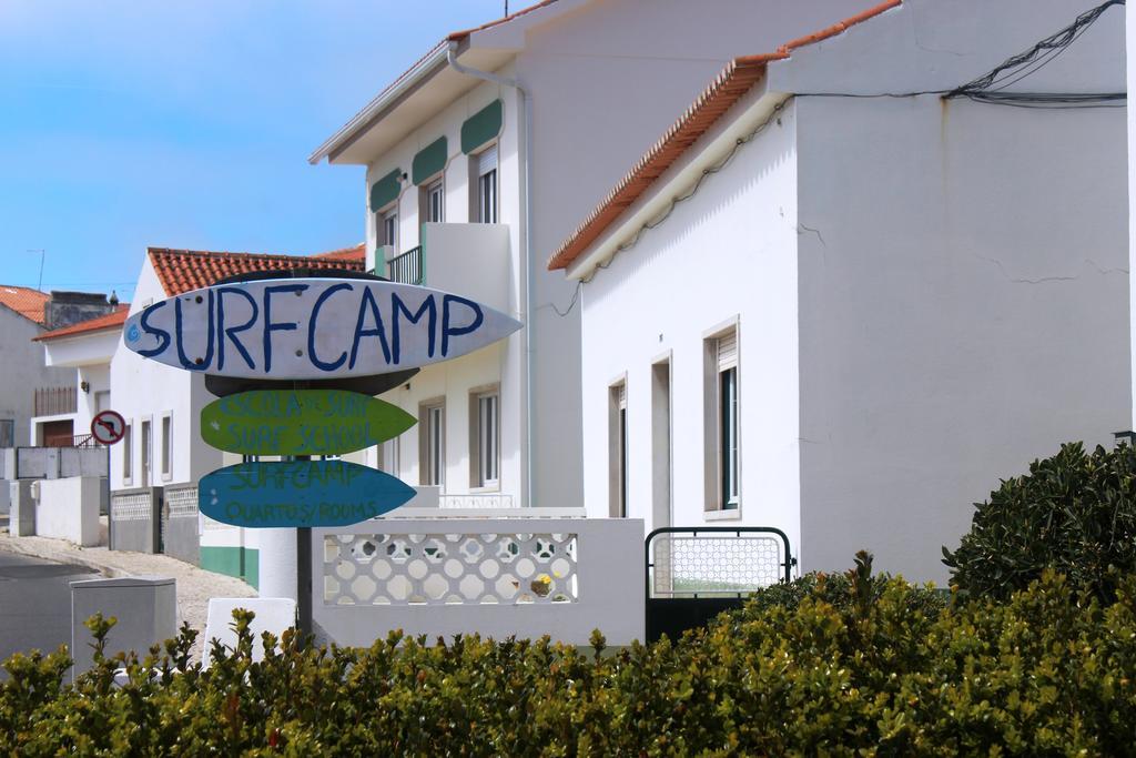 Foz Surfcamp Hotel Foz do Arelho Buitenkant foto