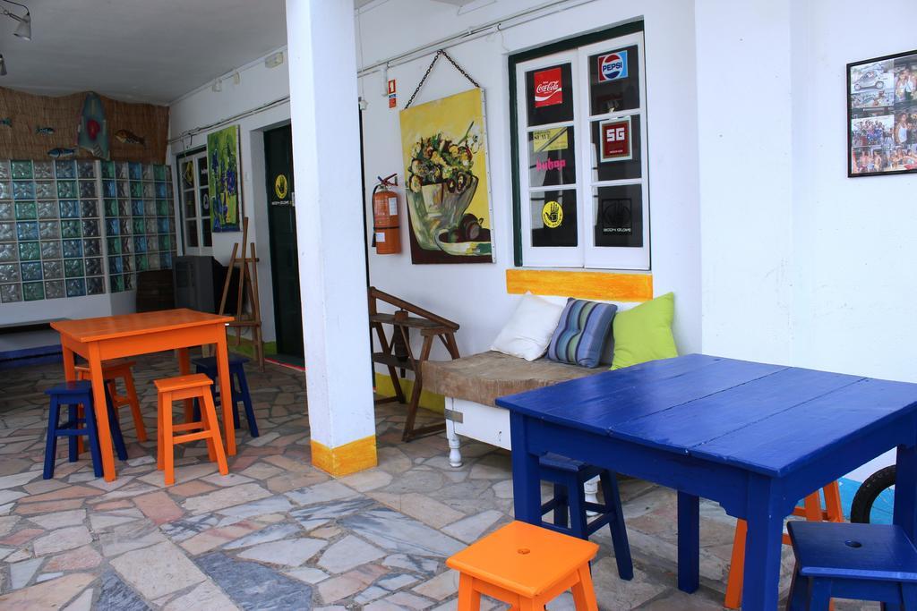 Foz Surfcamp Hotel Foz do Arelho Buitenkant foto